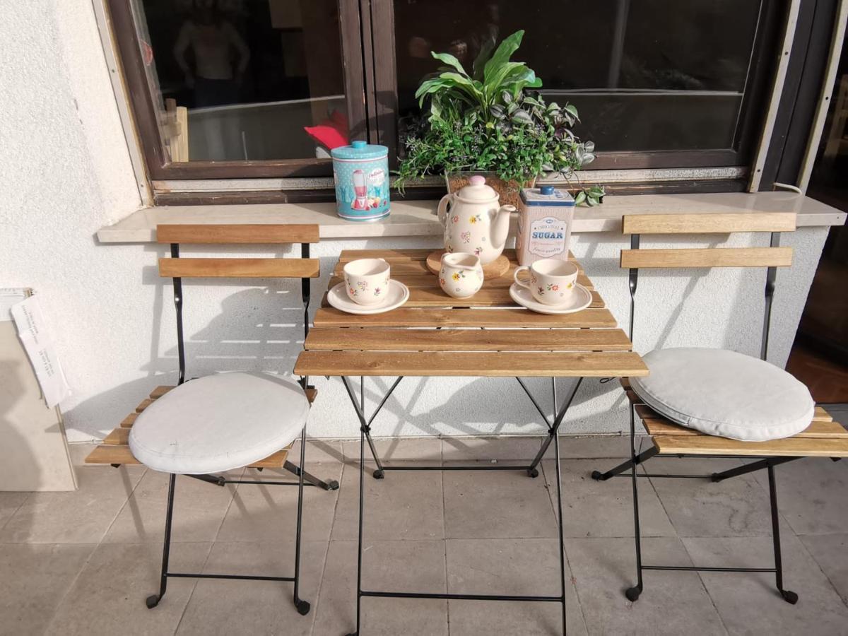 Apartment Blondie Zagreb Bagian luar foto